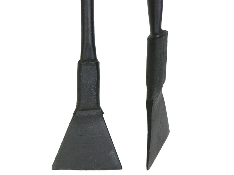 Ледоруб-топор ЛИТОЙ Б2 с мет. ручкой 2кг