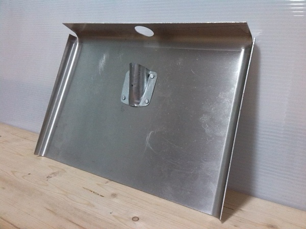 Лопата алюминиевая 360*500 2,0 мм трехбортная без черенка верхний вход